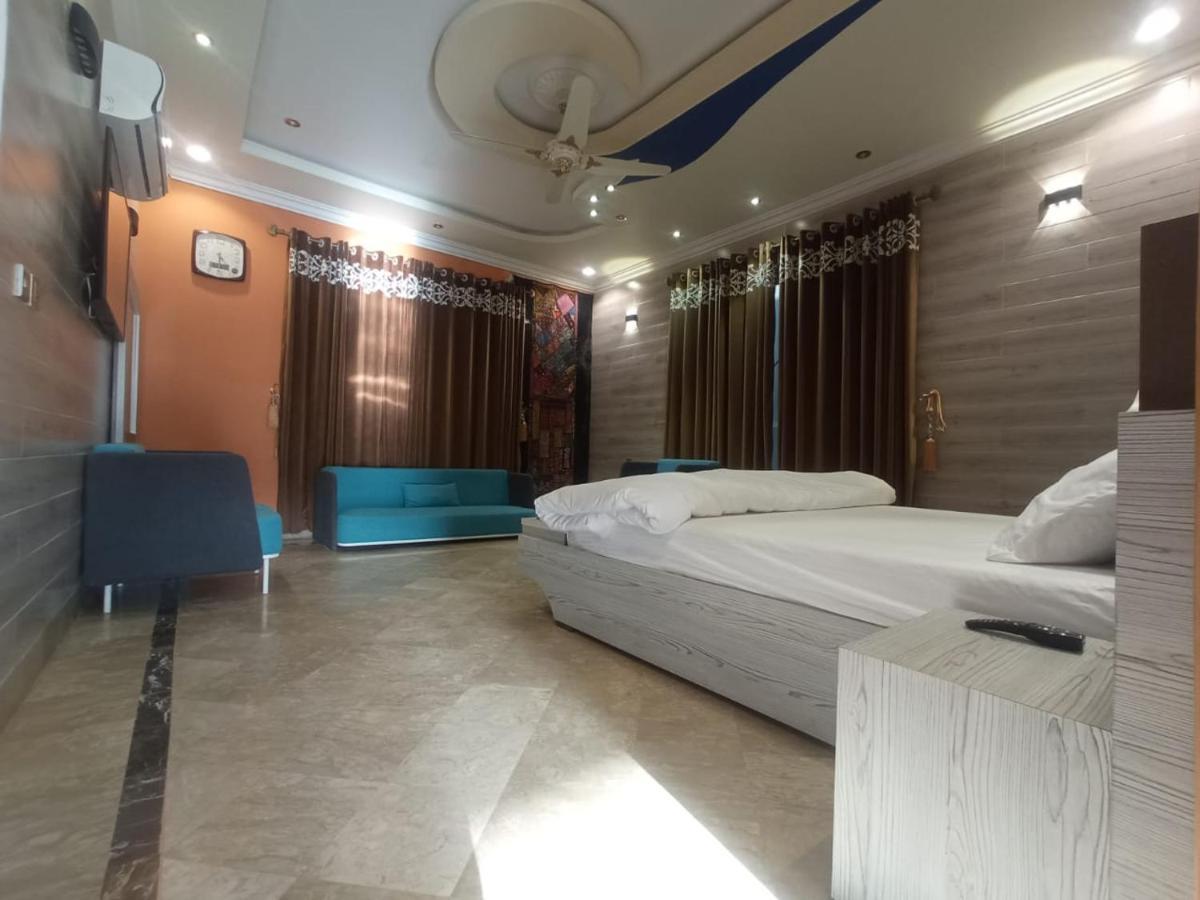Rahat Luxury Guest House By Lmc Saidu Sharif Kültér fotó